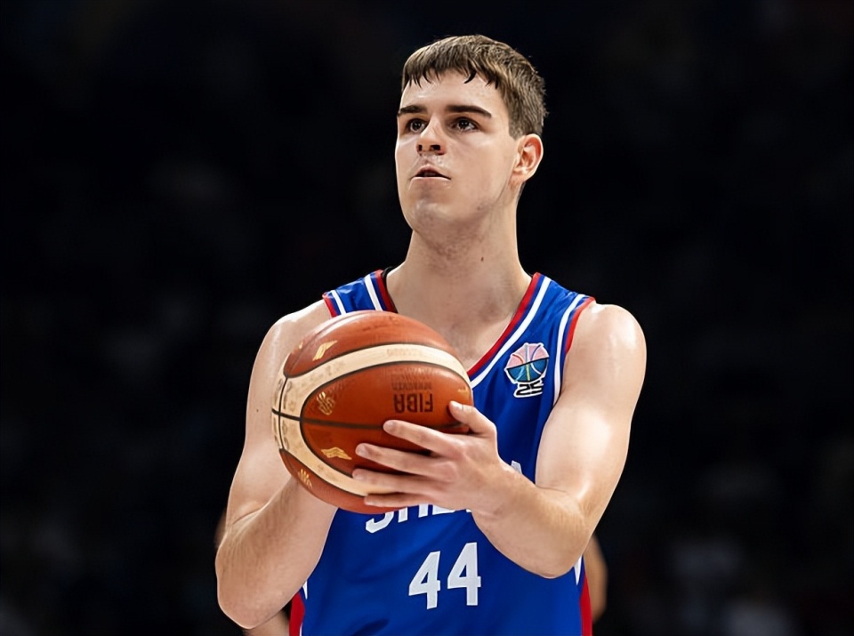 阵一个多赛, 三分命中率 阵一个多赛, 三分命中率