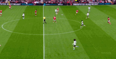 切尔西连进, 场面并不精, img